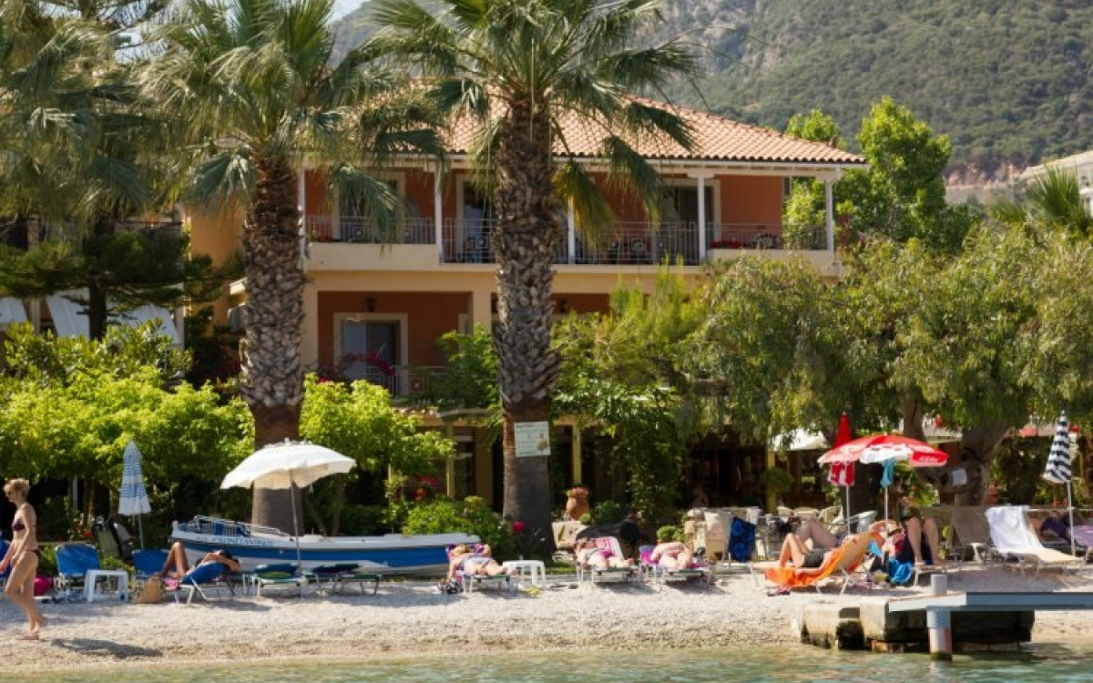 hotel eva beach