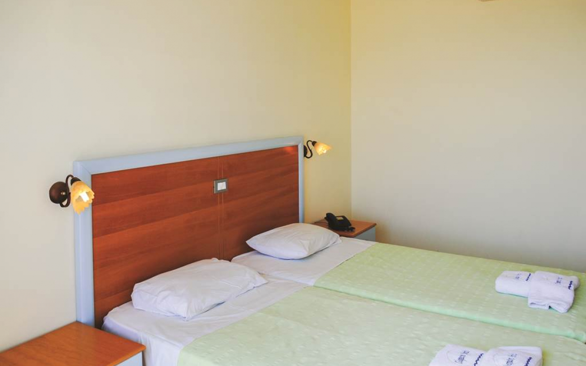 Hotel Kris Mari