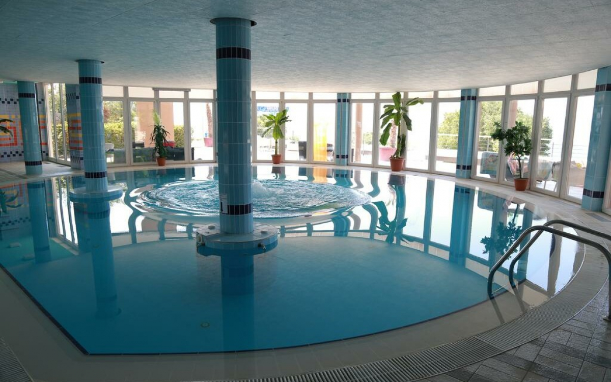 bazen hotel Marina Selce bazen hotel Marina Selce